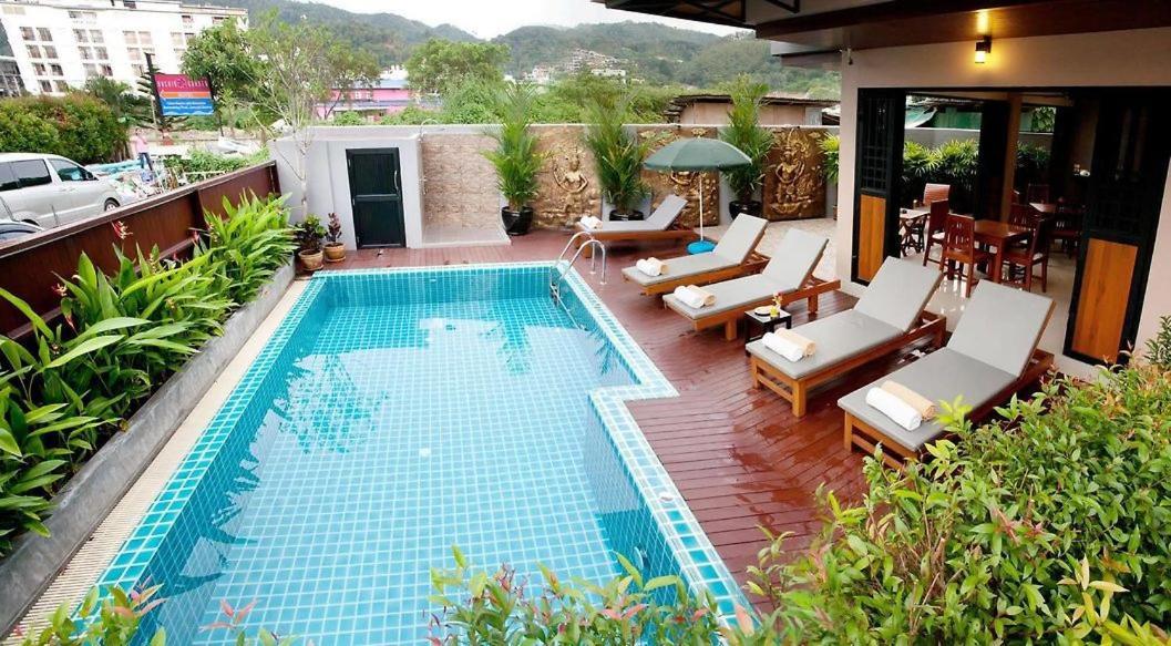 Patong V Hotel Esterno foto